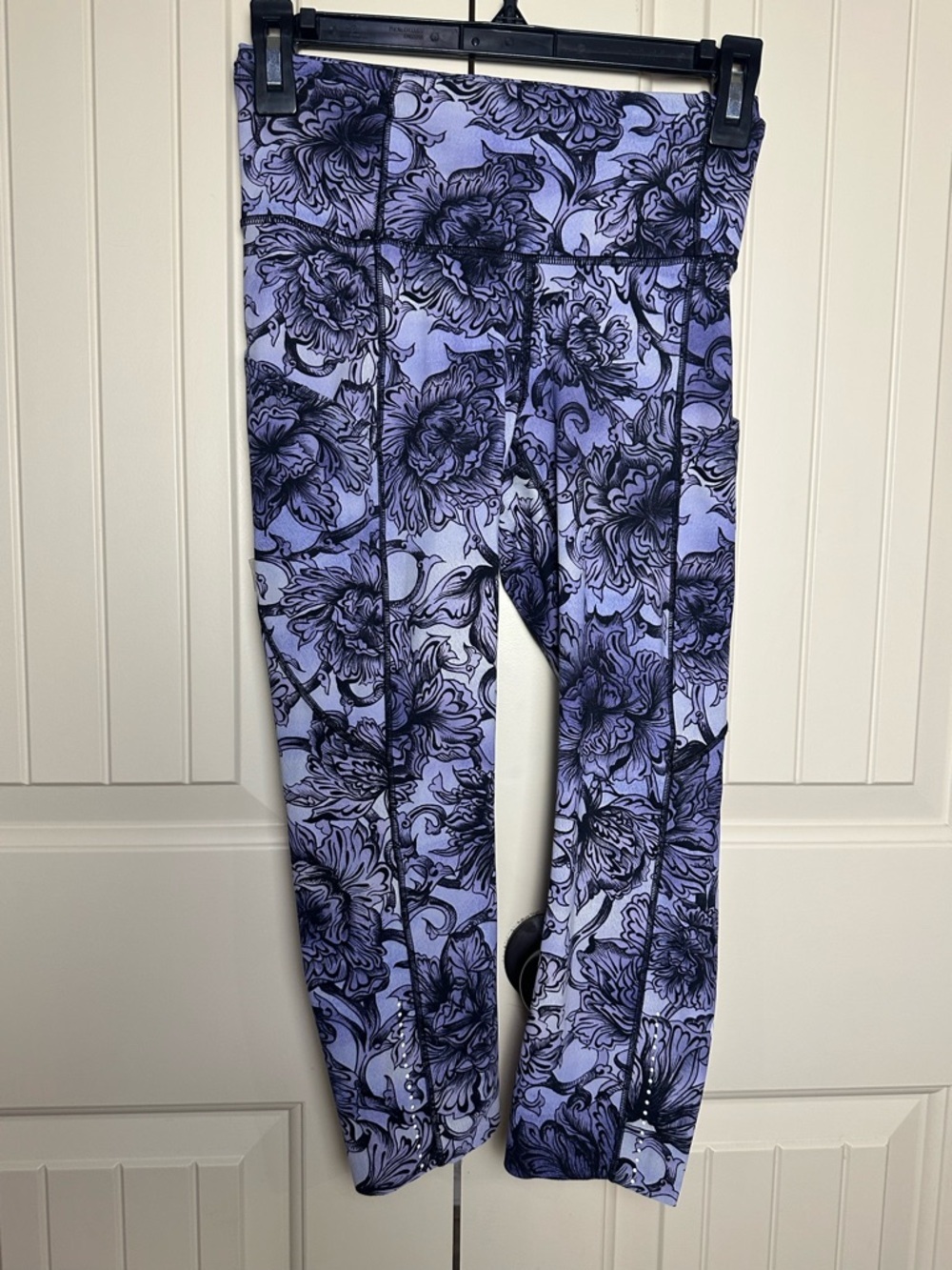Lululemon Fast Free Crop II *Nulux 19" Hanakotoba Starlight Multi size 4 - Picture 3 of 11